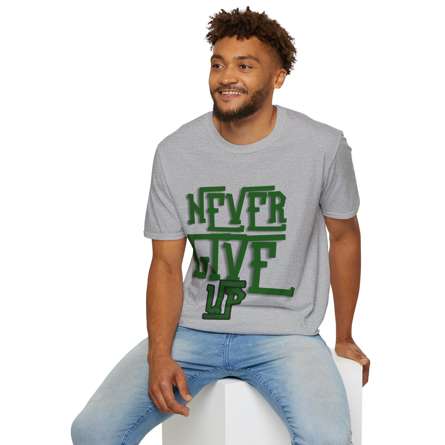 "Never Give Up" Unisex T-Shirt W