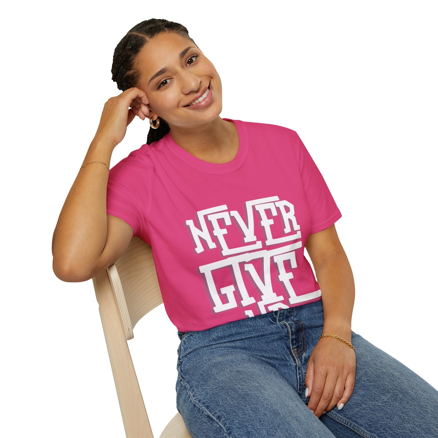 "Never Give Up" Unisex T-Shirt – W