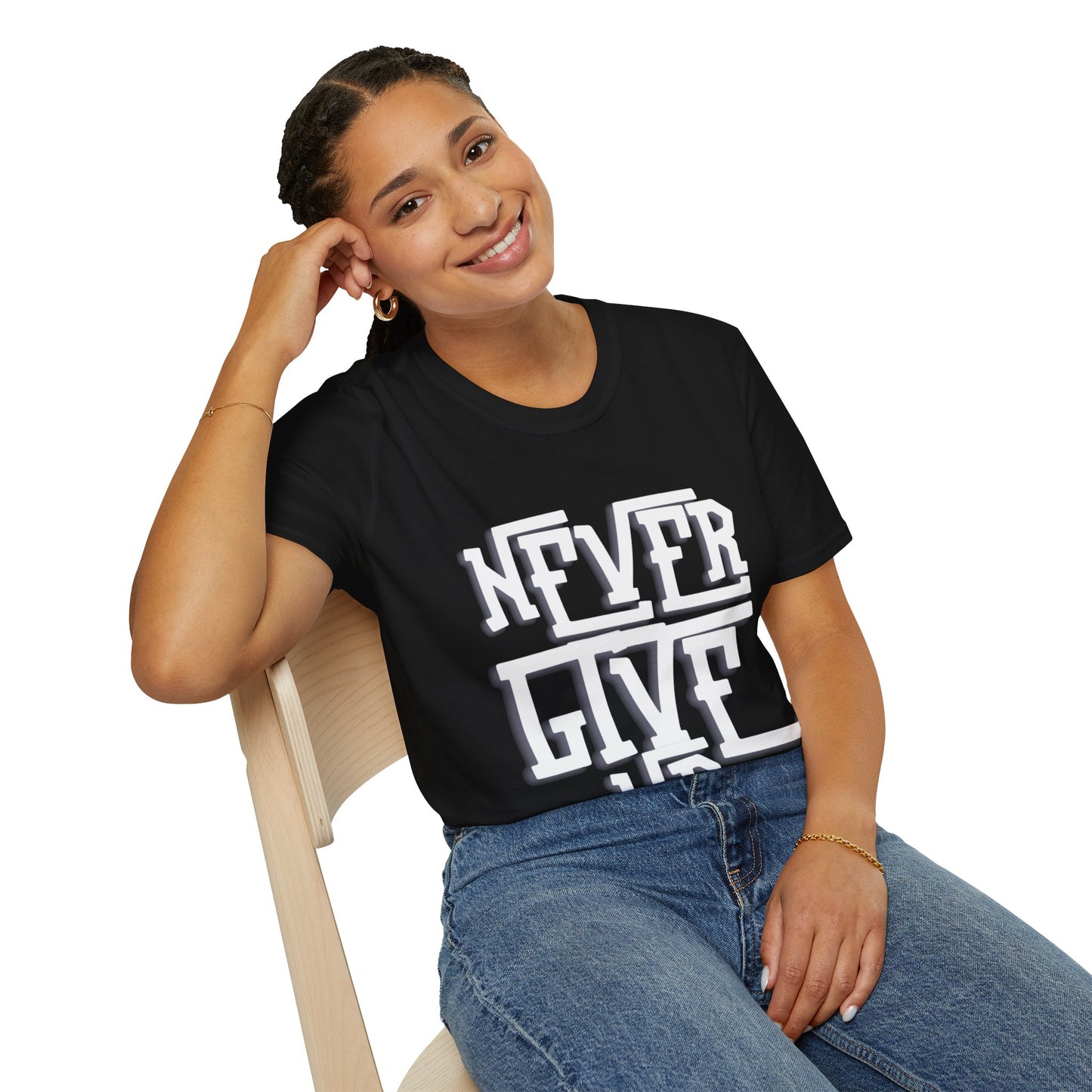 "Never Give Up" Unisex T-Shirt – W