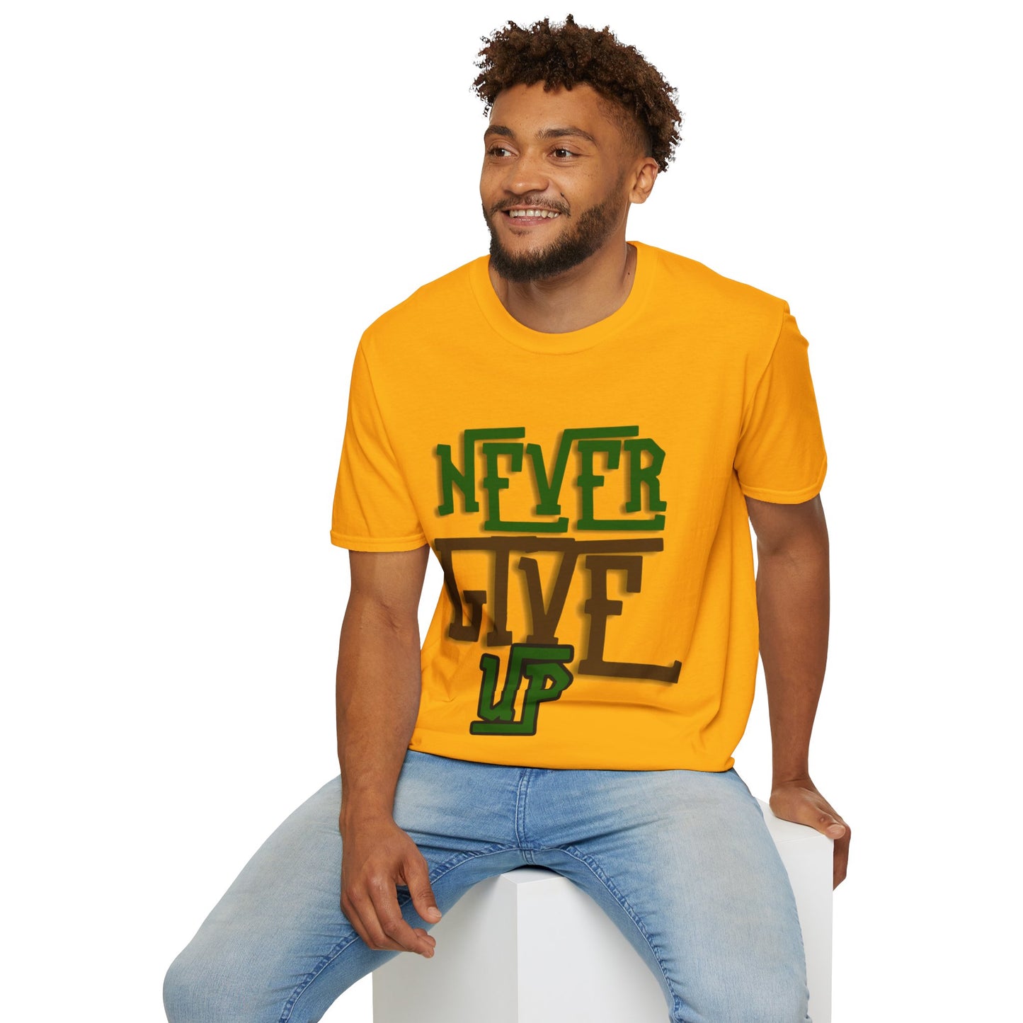 "Never Give Up" Unisex T-Shirt – R